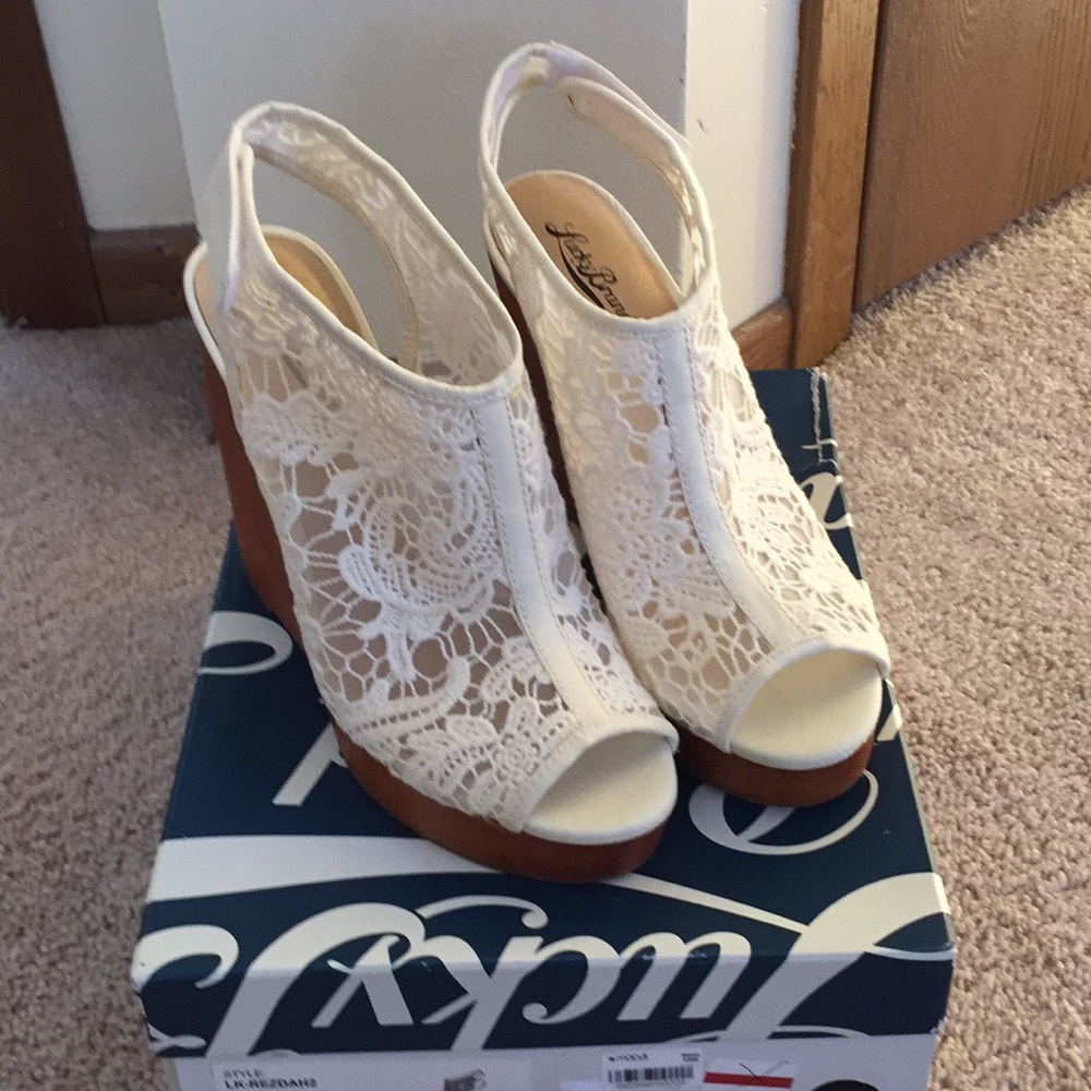 Lucky Brand Marin Crochet Cream/natural Wedges